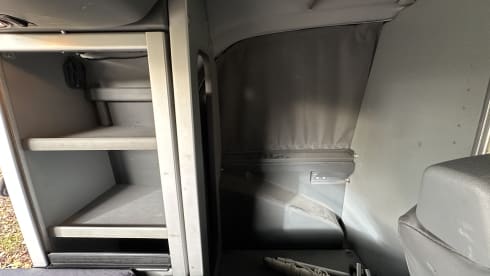 Mercedes-Benz Marco Polo 4 persons