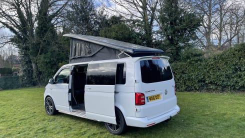 Caroline – T6 Luxury Conversion  - Dog Friendly, Insurance included