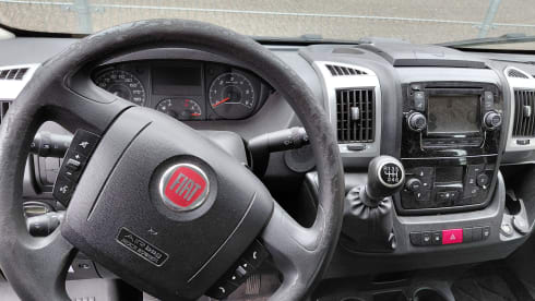 2-person Fiat campervan from 2015