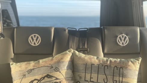 Bluey – The Lil Camper co- 4 Berth VW campervan