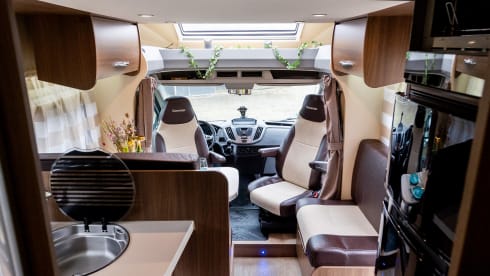 4p Chausson semi-integrated from 2015