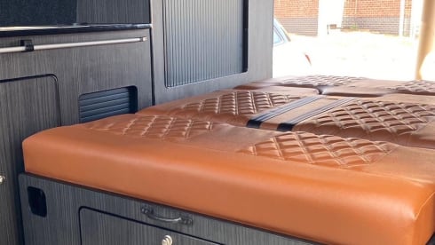 Mikey – VW T6 Longwheel Base 2018