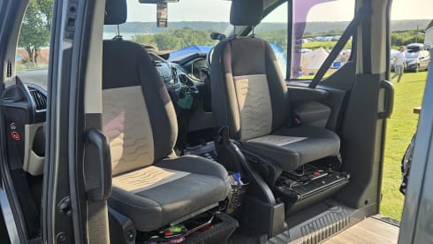 Vanessa – 4 berth Ford campervan from 2015