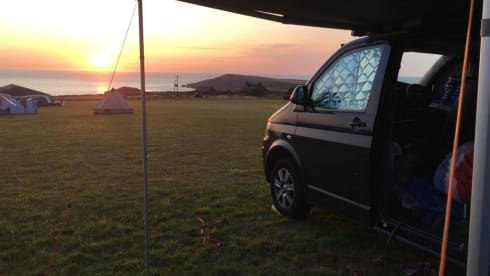 Shiloh  – 2 berth Volkswagen campervan from 2012