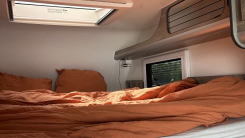 Frank & Frieda – Pick up & set up unit for 2 to 3 persons!