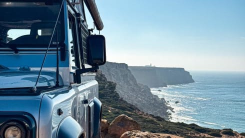 The Silver Bullit – Land Rover Defender (NL) 4x4 One-of-a-kind Custom made Offroad camper