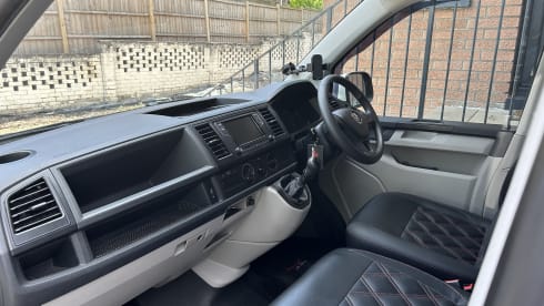 Camper Volkswagen a 4 posti letto del 2015