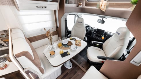 Brand new 2022 luxury Elnagh T-loft for 5 p