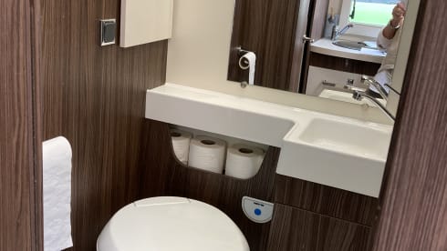 5p Benimar semi-integrated uit 2019