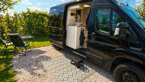Carlos – 2p Peugeot bus uit 2008
