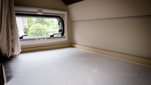 Spacious & comfortable family camper (2013)