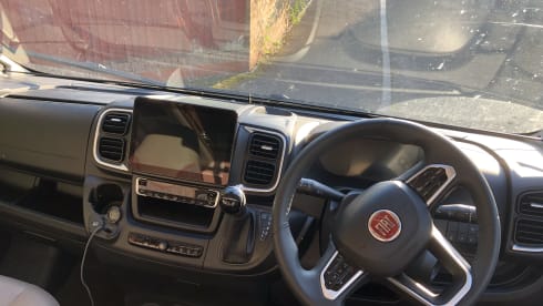Exceptional 4 berth pop top family campervan from Malibu