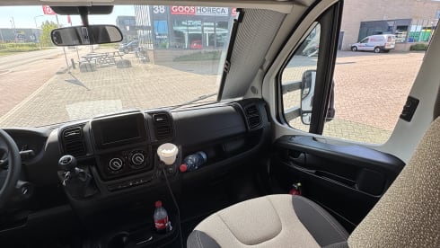 7p Fiat alcove from 2023