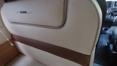 Forster (is from Eura Mobil) alcove from 2024 6 seats as new