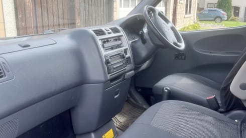 Matthews campervan  – 4 berth Toyota campervan 
