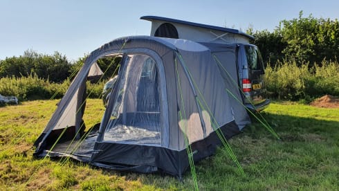 The Greyt Van – 4 berth Volkswagen campervan perfectly set up for holidays away