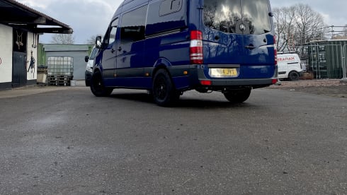 2 berth Mercedes-Benz Camper, Freshly converted in 2025
