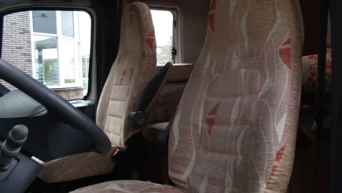 4p Giottiline semi-integrated uit 2009