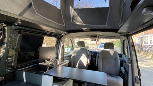 VanJet – 4p Volkswagen campervan from 2010