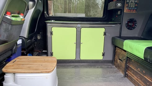 Moonraker – Custom VW T4 Glamping, thetford toilet 