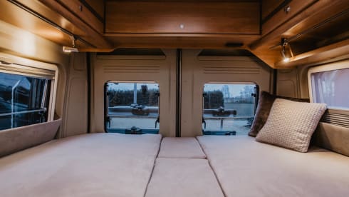 Roadcruiser – Luxury bus camper Pössl Roadcruiser (camper 20)