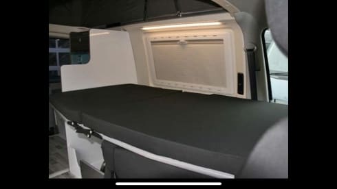 Smudger – 3 berth Westfalia campervan from 2017