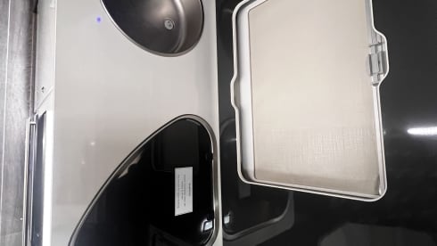 6 berth Ford bus from 2021