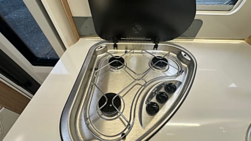 Tranquil – 6 berth Autoroller Luxury 707 Auto Brand new from 2025