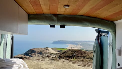 BAYVAN – BAY: Ford Self-Build BUS - Carefree OFF-Grid Kameren