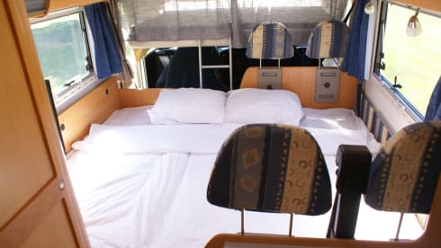 Kempurtje  – Hymer B544; 6 Personen extra komfortabler und kompletter Camper!