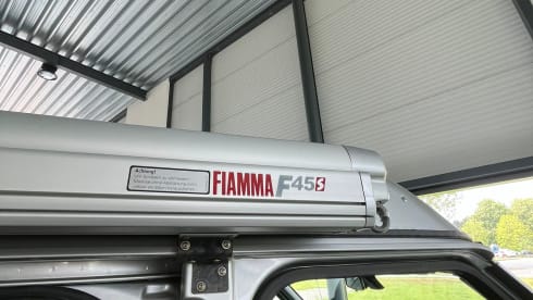 Achterkamp – Ford Nugget Camper