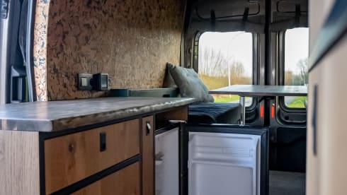 COSY off-grid bus