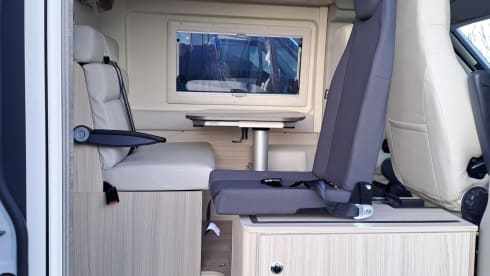 NEW Dreamer camper five from 2022 - family camper van