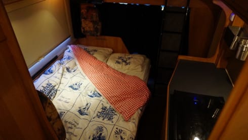 Tricolore – Luxe camper met airco voor gezin met (grote) kinderen