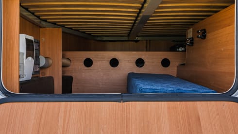 De bergveroveraar – 4p Challenger semi-integrated from 2009