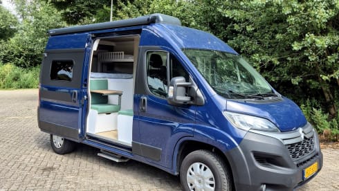 Cozy, nice camper (2025) with air conditioning - solar panels - 3 persons