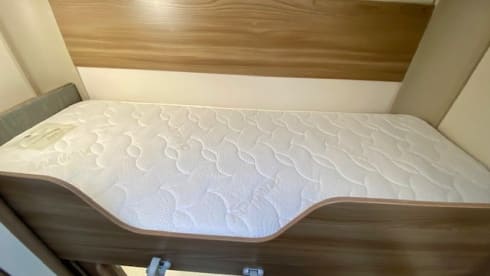 The Adventure Wagon – Family Friendly 6 berth Adventure Wagon