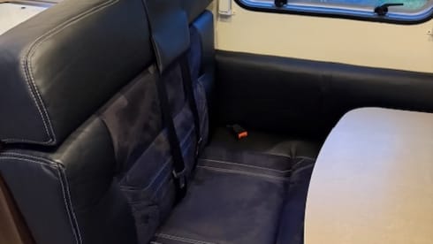 5 berth Roller Team alcove from 2018