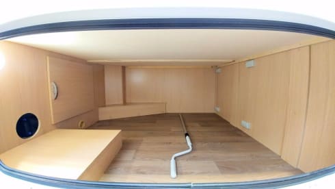 A-type – Beautiful camper (automatic); €300 discount from July 4th to July 18th