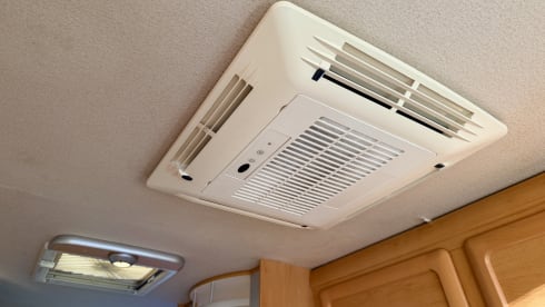 BasCar – Mercedes-Benz - Frankia Comfortclass - Automatik - Vollausstattung