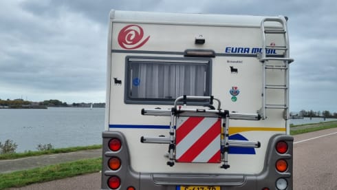 Fiat Ducato Eura Mobil Camper. – 4p Bürstner semi-integrated from 2003