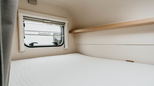 H15 – FIAT SUNLIGHT A68 - 6 bERTH 
