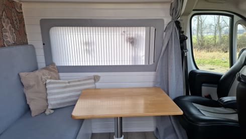 2-person Peugeot bus from 2012