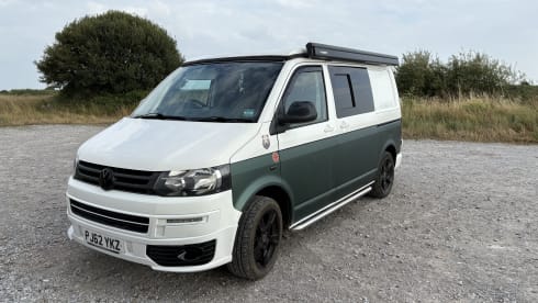 Brown Bear  – 4 berth Volkswagen campervan from 2013