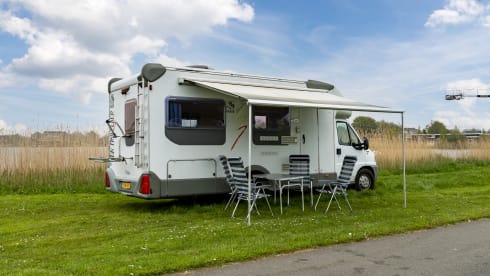 4p Knaus integrated from 2002