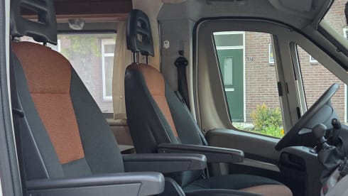 SEA P200 – 3p Fiat semi-integrated from 2009