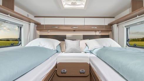 Carado T448 (1) – Ultimate Freedom! Very luxurious camper with length beds and fully equipped