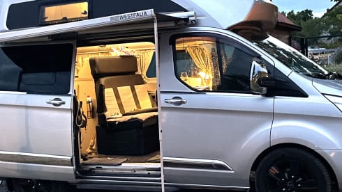 Camper Charly – Camper van for campers and little adventurers