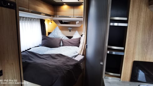 Rent a motorhome for 4 people cheaply, fully furnished