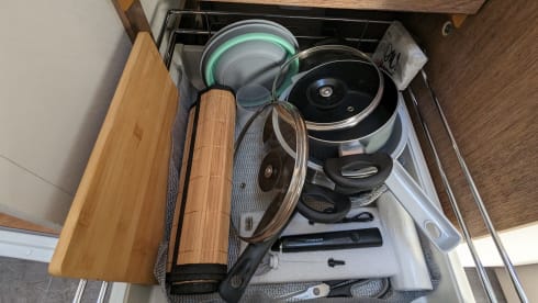 Globi II – Top-maintained semi-integrated with lots of equipment for the family